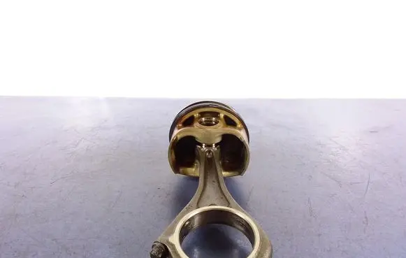 BMW 7 F01 F02 F03 F04 Piston 