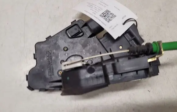 BMW 3 E46 Rear door lock