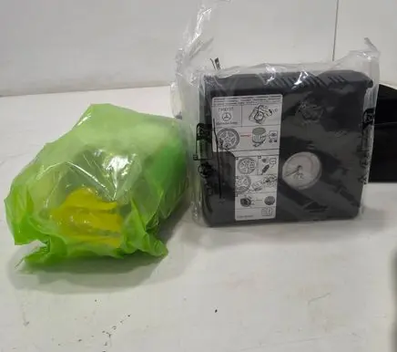 Mercedes-Benz E W124 Tire air pump compressor 
