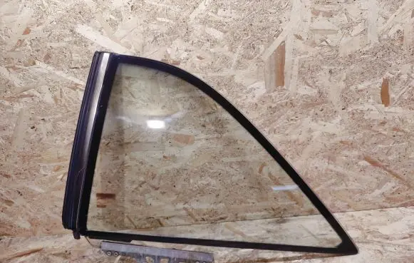 Mercedes-Benz S W140 Rear side window