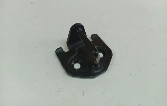 Ford Focus Front door lock loop/hook striker