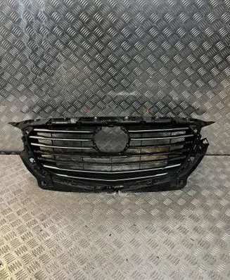 Mazda CX-3 Front bumper upper radiator grill D10L50712