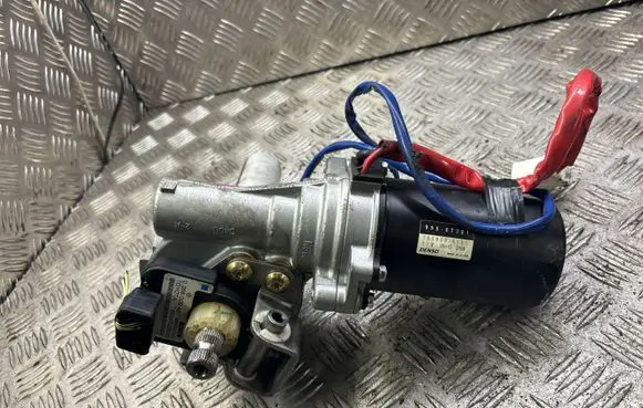 Toyota Yaris Electric power steering pump 99507301
