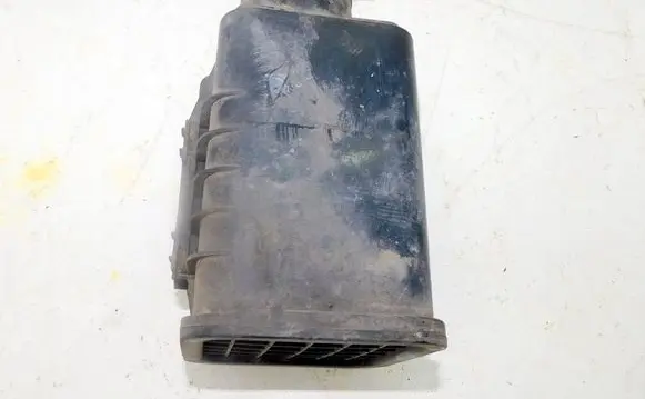 Toyota Corolla E120 E130 Active carbon filter fuel vapour canister 189710