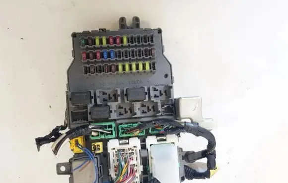 Honda Accord Fuse box set a000011 3e0rg5mq