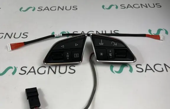 Audi A3 S3 8V Steering wheel buttons/switches 8U0951523A