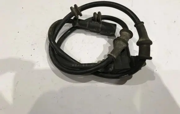 Opel Vectra B ABS brake wheel speed sensor 90464775 340804059003