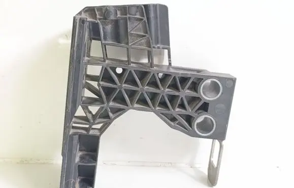 Mercedes-Benz C W206 Radiator mount bracket A2066201600