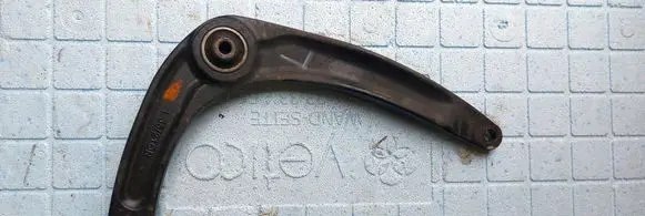 Front upper control arm/wishbone