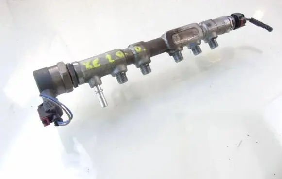 Jaguar XE Fuel main line pipe 0445214332