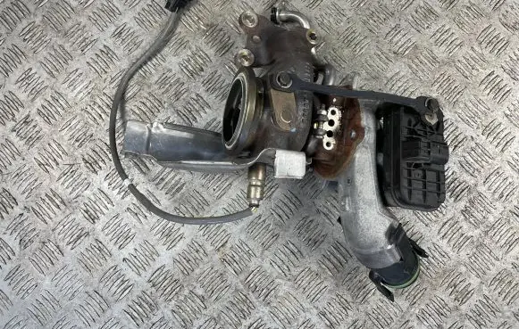 Audi A3 S3 8V Turbo 04E145722R