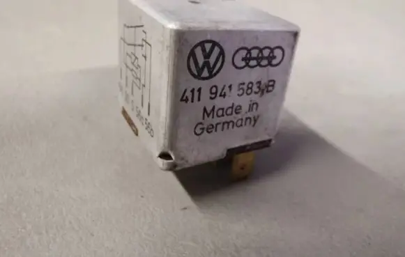 Audi 200 Other relay 411941583B