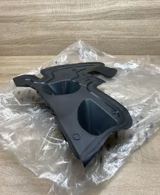 Ford Focus Front mudguard 19T54E05 4M5116A563AC