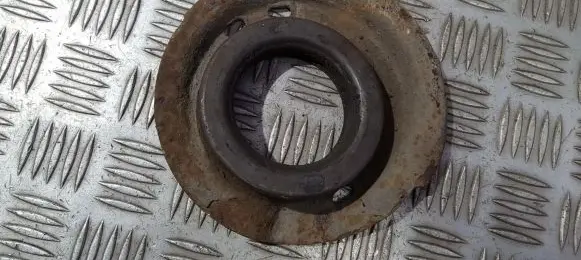 Citroen Xsara Coil spring mount 