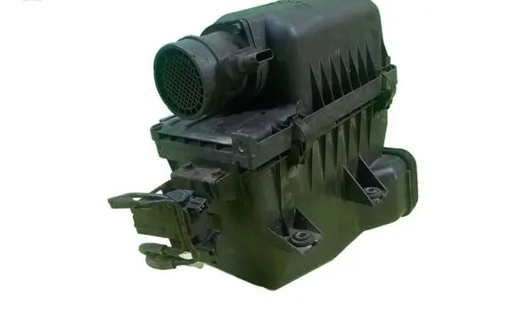 KIA Carnival Air filter box 