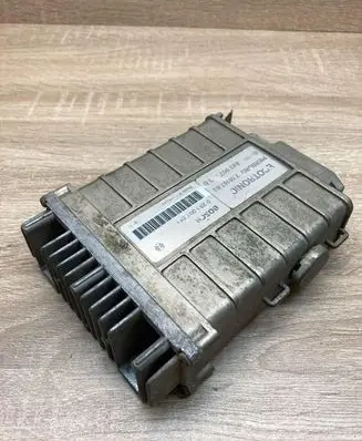 Audi 80 90 B3 Engine control unit/module ECU 893907383B 0285007061
