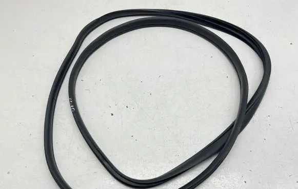 Subaru XV II Front door rubber seal 1A070443