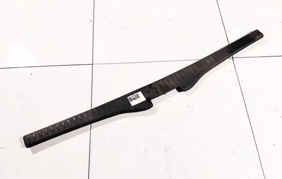 Other trunk/boot trim element
