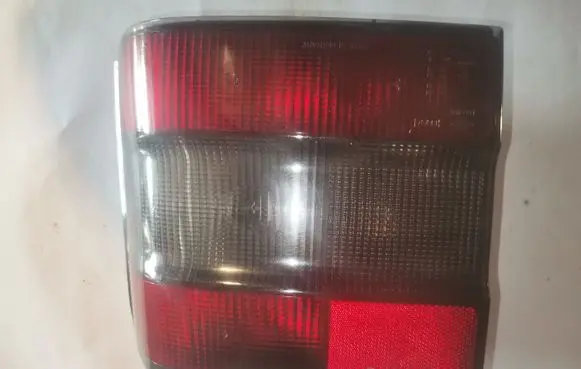 Ford Scorpio Rear/tail lights D14NA 63270 92GG13N004AA