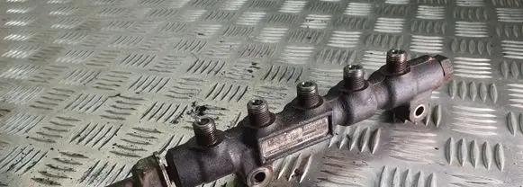 Ford Focus C-MAX Fuel main line pipe 9654592680
