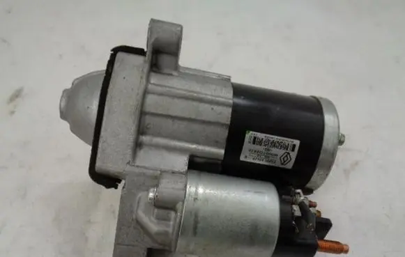 Renault Kadjar Starter motor 233006662R