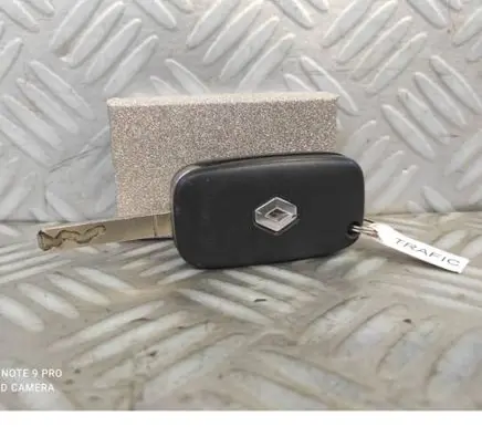 Renault Trafic III (X82) Ignition key/card 