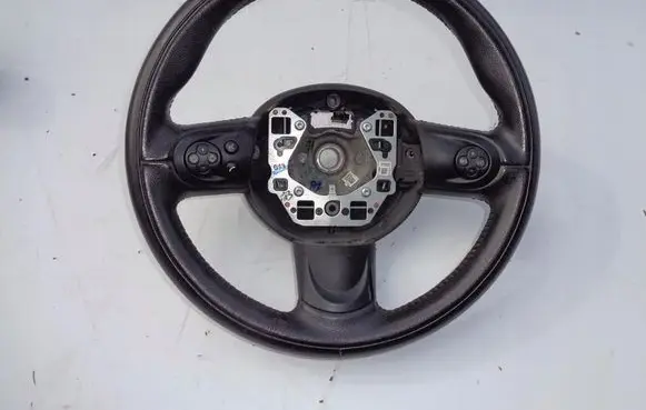 Mini One - Cooper Coupe R56 Steering wheel