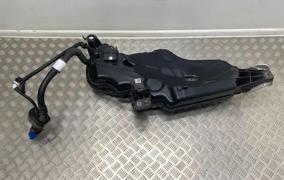 Audi A3 8Y AdBlue liquid reservoir 5WA131877C 5Q0131969E