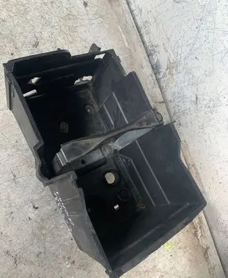 Ford Kuga I Battery box tray 