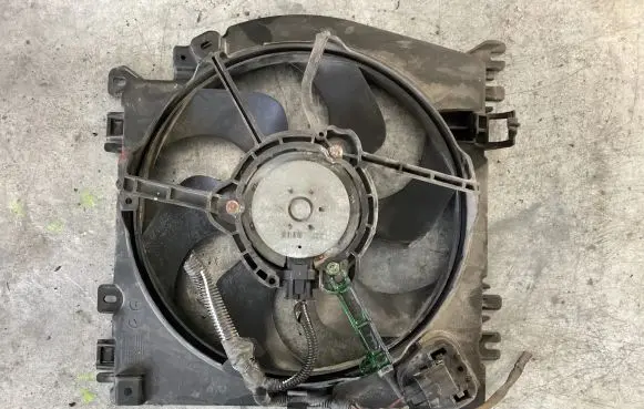 Renault Modus Electric radiator cooling fan 8200135167 1831441000 21491AY610