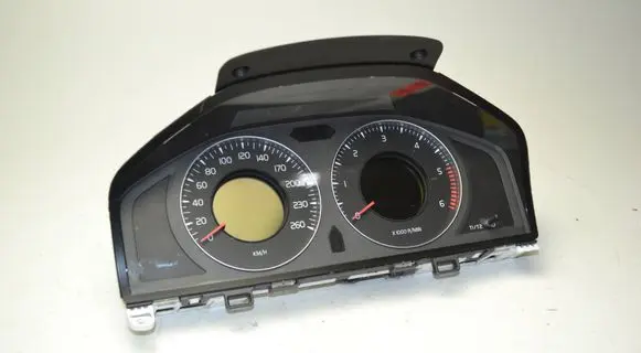 Speedometer (instrument cluster)