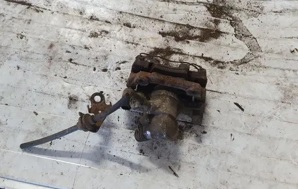 Ford Focus Rear brake caliper NOCODE