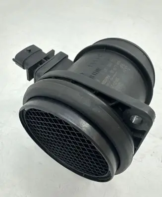 Volvo V50 Mass air flow meter 0281002730 30677999 12642300