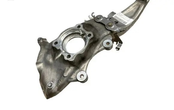 BMW 5 G30 G31 Front wheel hub spindle knuckle 6884385 31206884385