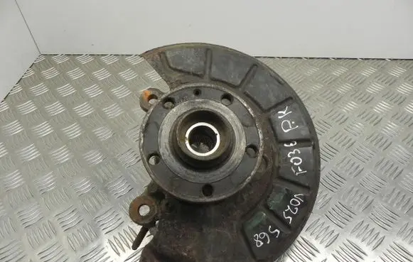 Volkswagen Caddy Front wheel hub 1K0400053PL