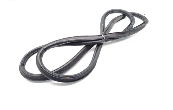 Peugeot 2008 II Trunk rubber seal (body) 