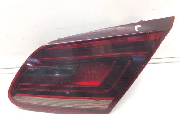 Rear/tail lights