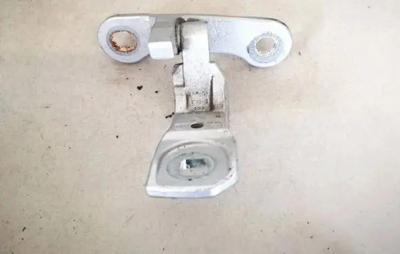 Opel Vectra C Rear door lower hinge 