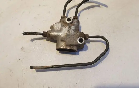 Toyota Corolla Verso E121 Brake power pressure regulator 