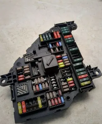 BMW 5 F10 F11 Fuse module 417033452 9264923