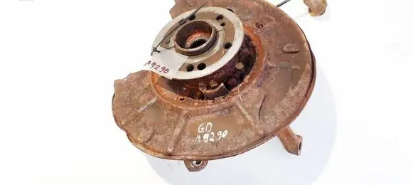 Mercedes-Benz S W220 Rear wheel hub