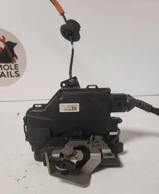 Audi A4 S4 B7 8E 8H Rear door lock 8E0839016C