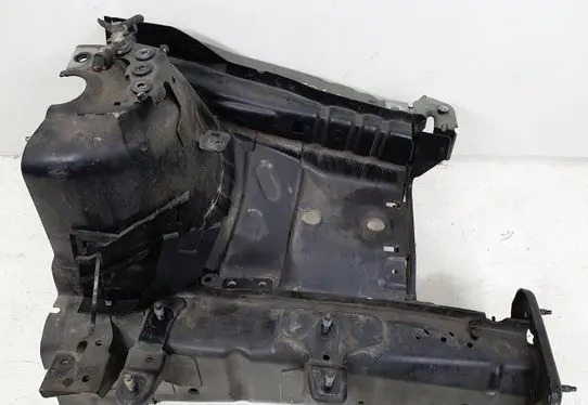 Volvo C70 Front side member 