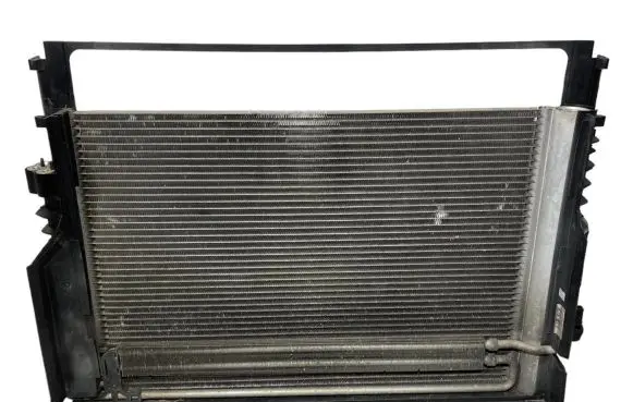 BMW 5 E60 E61 A/C cooling radiator (condenser) 8379885 64508379885