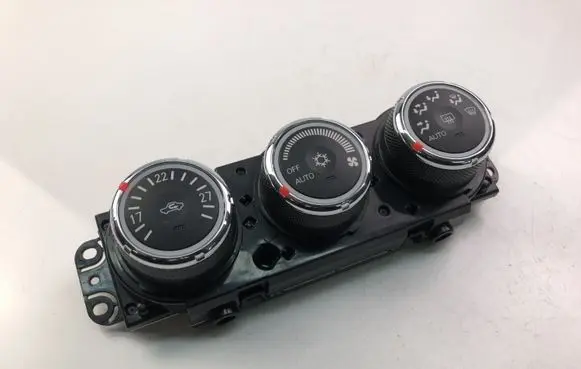 Mitsubishi Outlander Climate control unit 7820A115XC