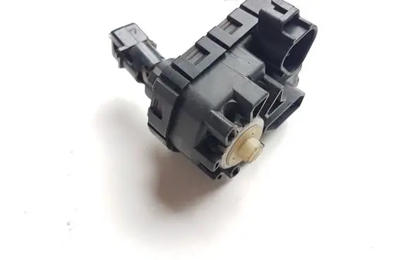 Toyota Land Cruiser (J120) Headlight level adjustment motor 