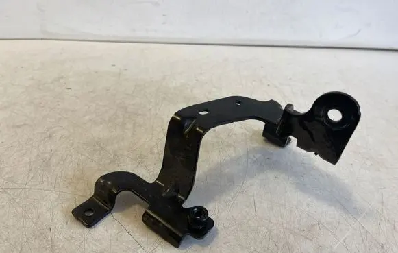 Porsche Taycan 9J1 A/C compressor mount bracket 9J1816593D