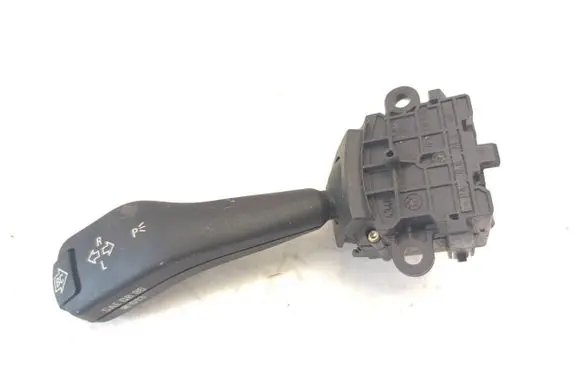 BMW X3 E83 Indicator stalk 8363668 01104010 8363668M