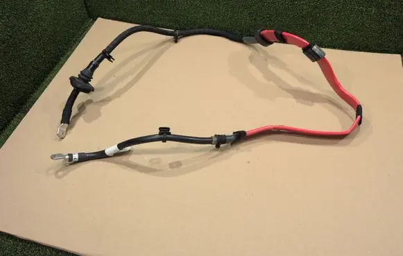 Man TGE 1gen Positive cable (battery) 7C0971228J