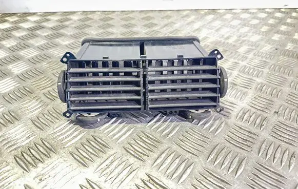 Dash center air vent grill